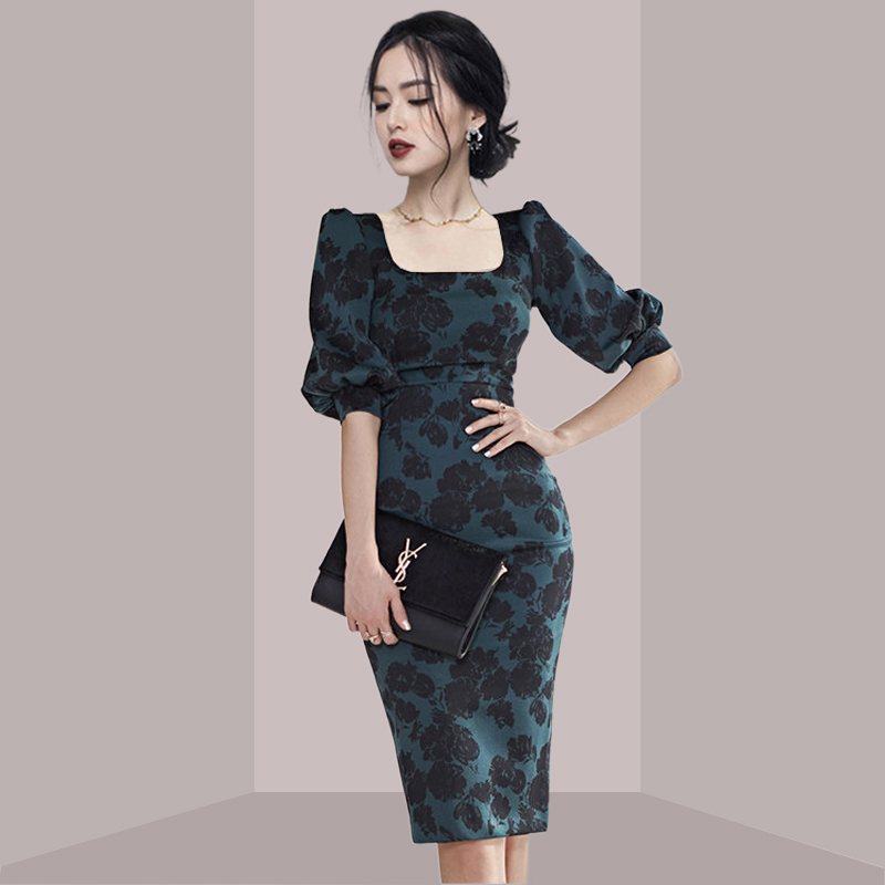 Gaun midi dengan potongan ramp - Midi Skirt Floral ulasan dan harga
