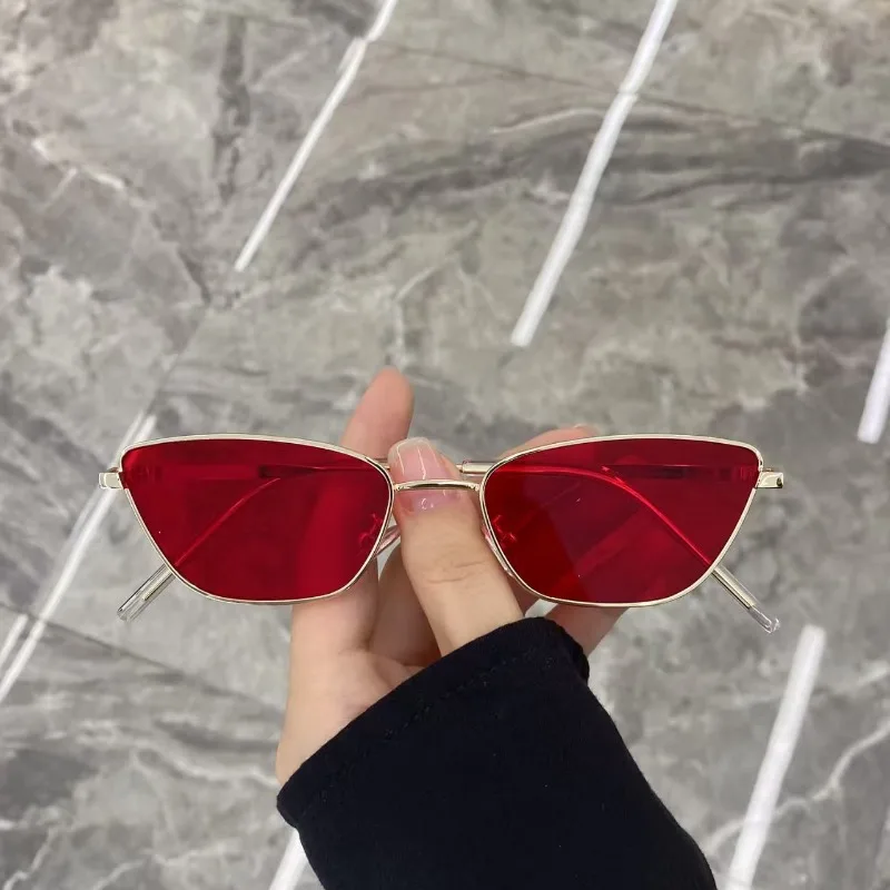 Kacamata hitam model kucing de - Sunglasses Cat Eye ulasan dan harga